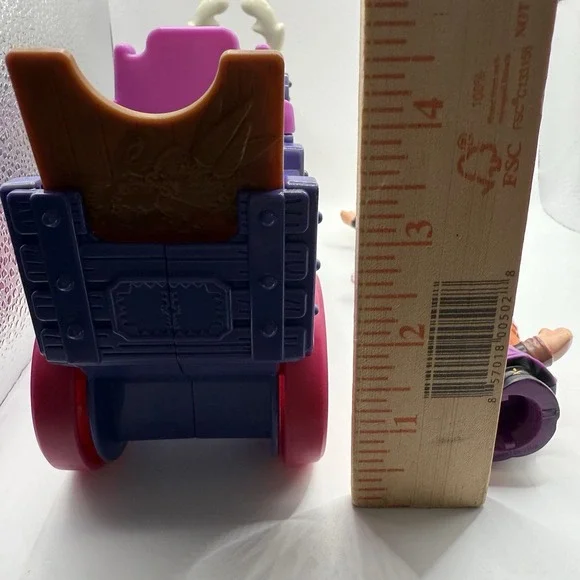 Fisher Price Little People Disney FROZEN Anna Elsa Kristoff & Sven Wagon Playset - Picture 16 of 16